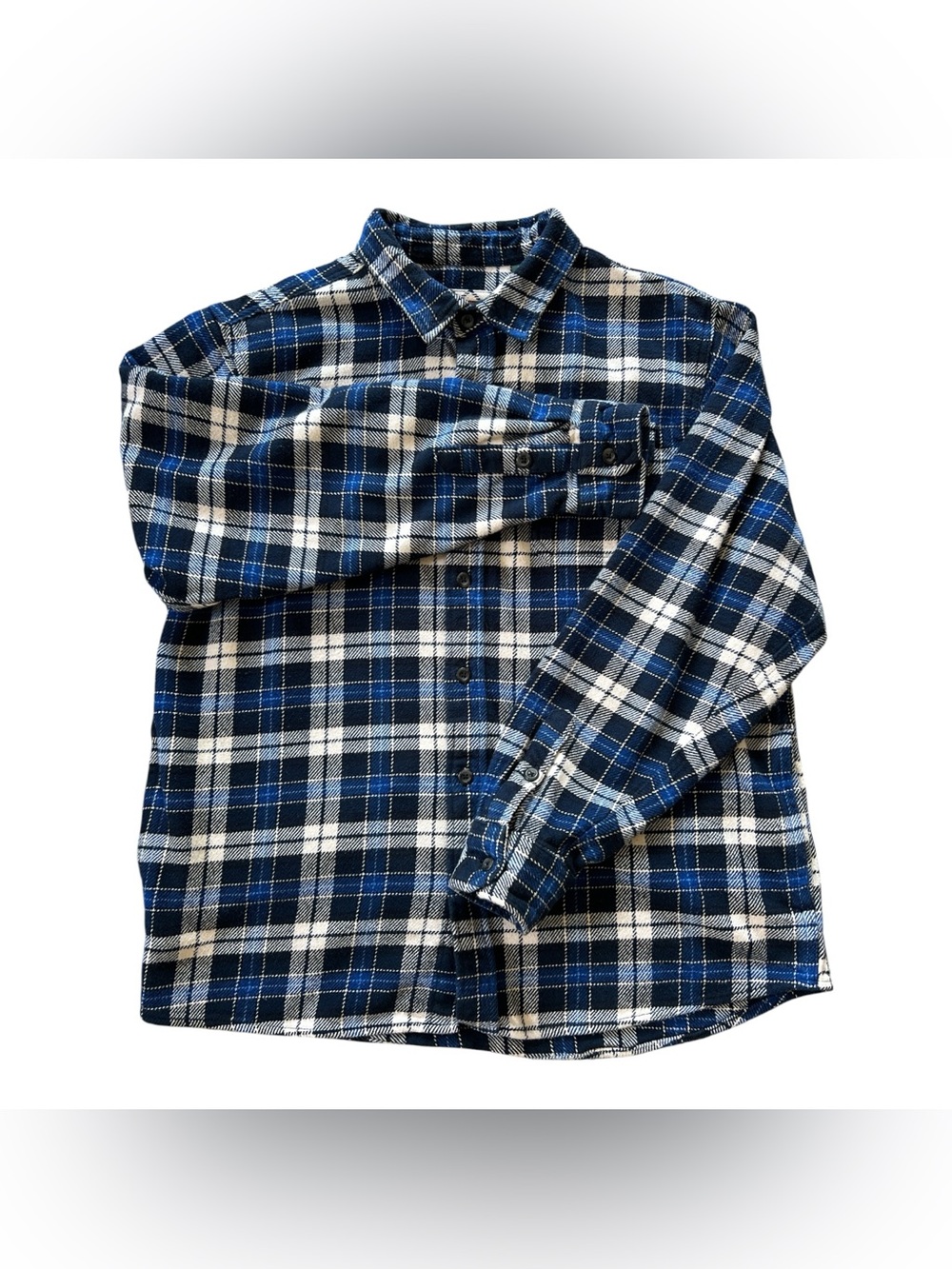 Orvis Navy Blue and White Plaid Warm Cotton Long-Sleeve Button-Down Flannel